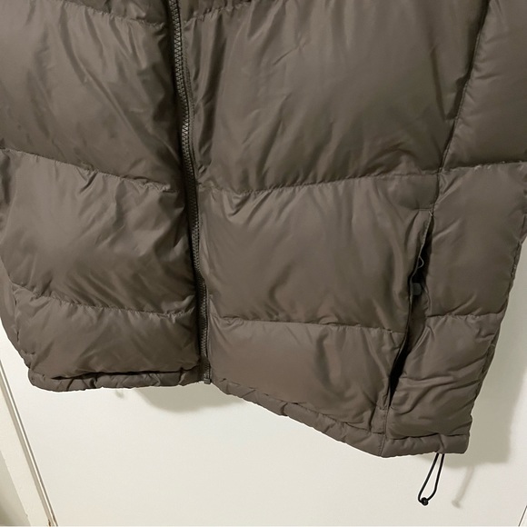 Eddie Bauer 700 Fill Goose Down Puffer Vest Taupe Brown / Black size Large Tall - Picture 3 of 12